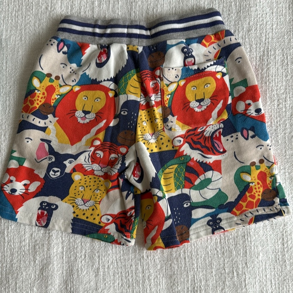 Colorful Kids Animal Print Shorts Set - Picture 5 of 5
